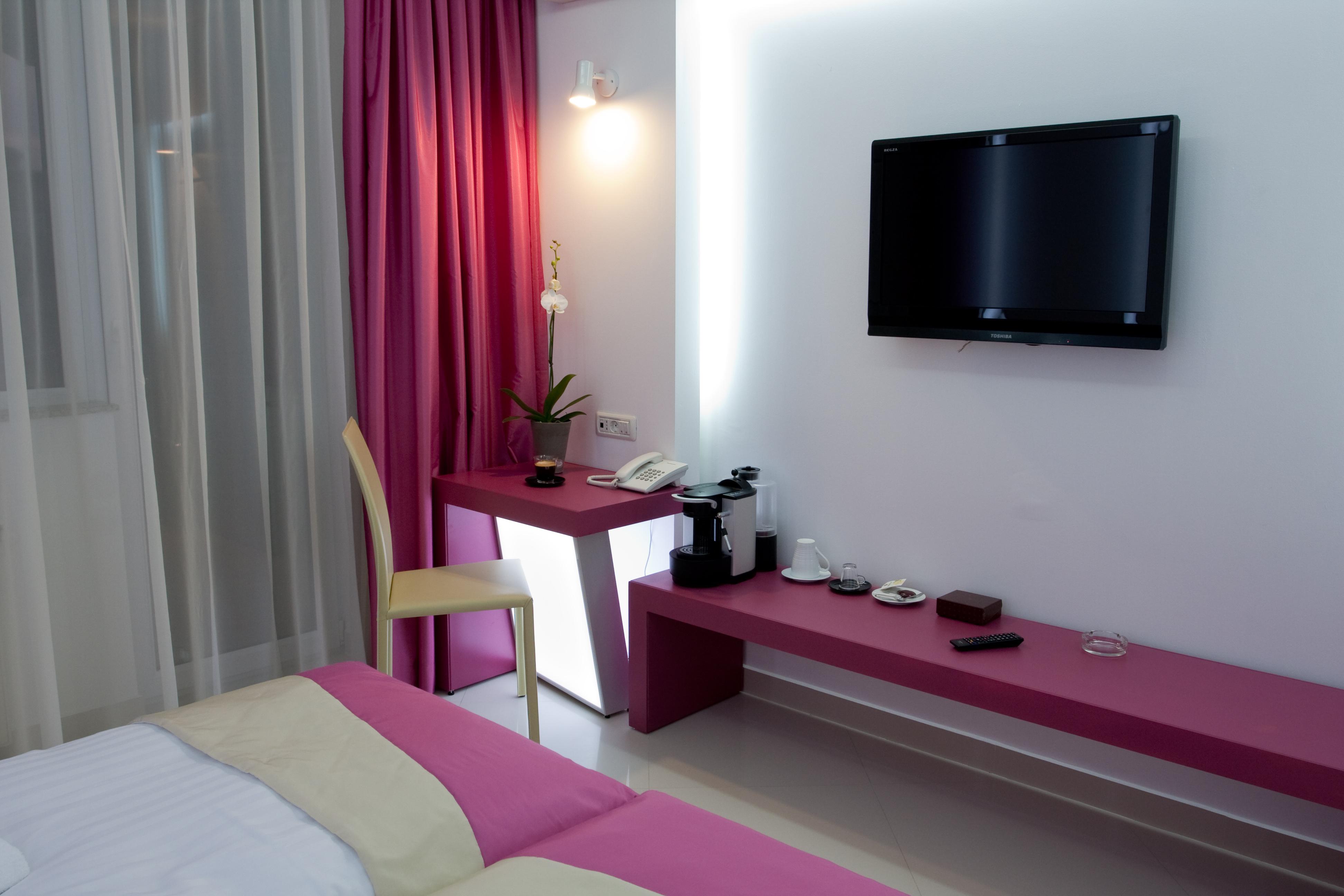Christina Hotel Bucharest Luaran gambar
