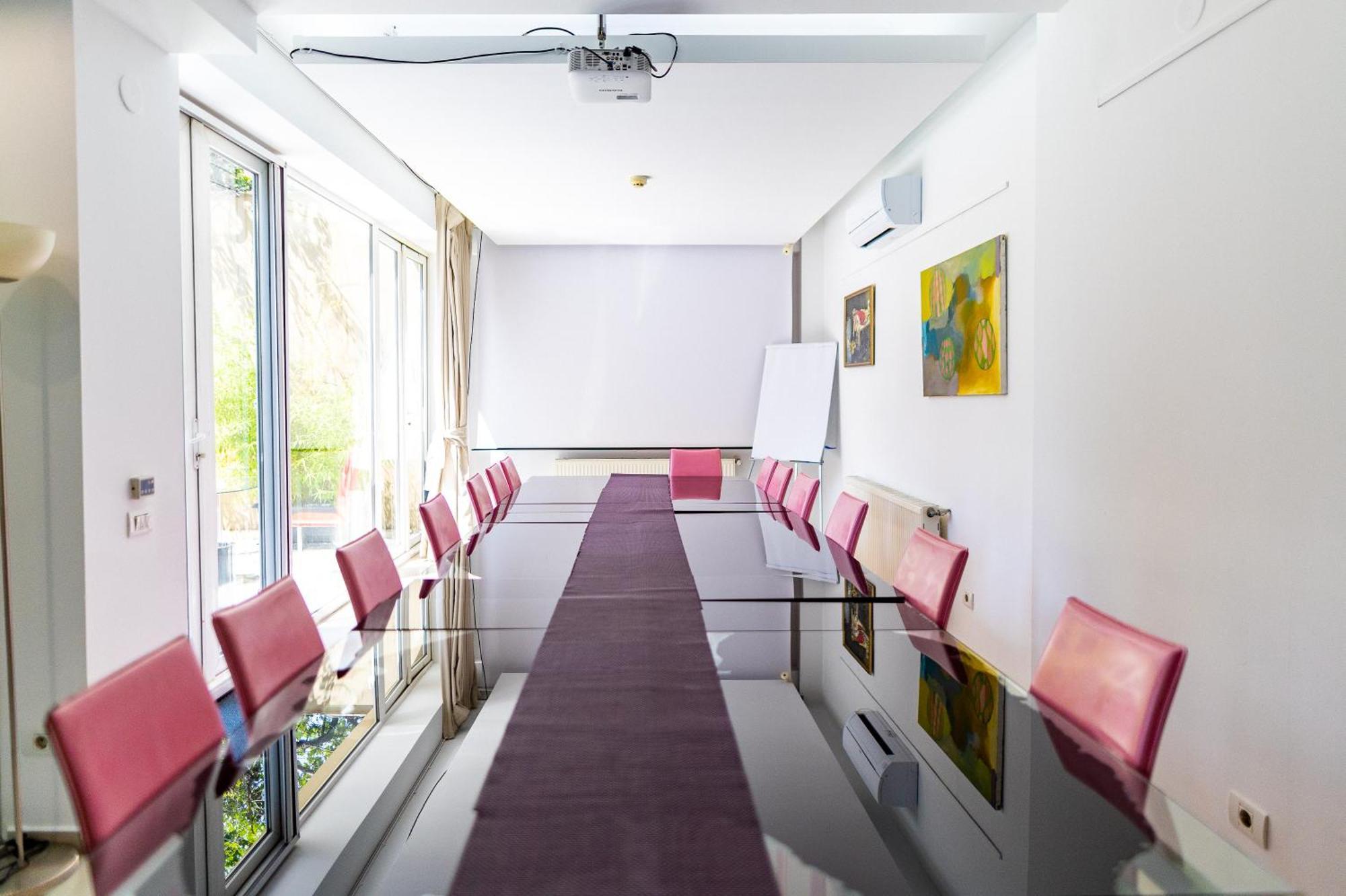 Christina Hotel Bucharest Luaran gambar